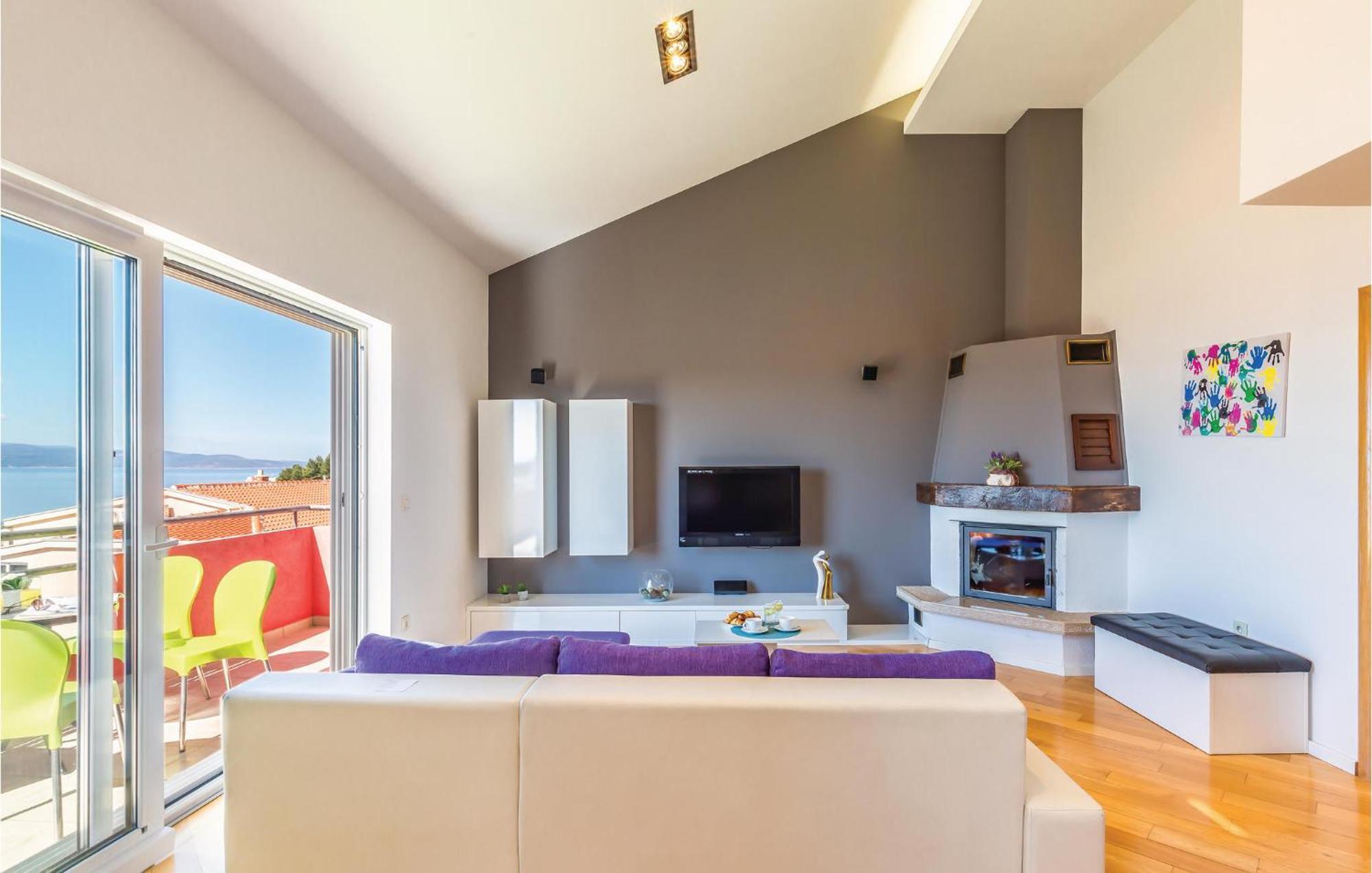Lovely Apartment In Makarska With Kitchenette Εξωτερικό φωτογραφία
